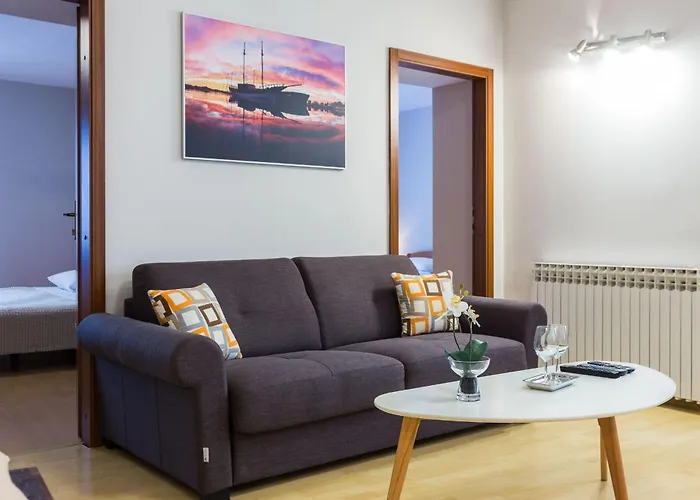 Quattro Cantoni Apartments